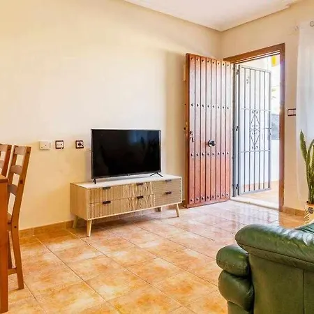 Apartment Pink Torrevista
