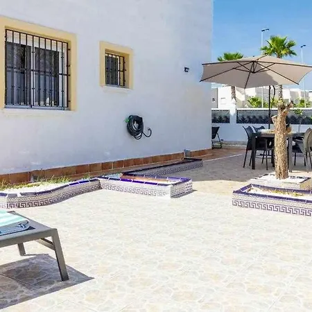 Groundfloor Pink Torrevista Lägenhet *