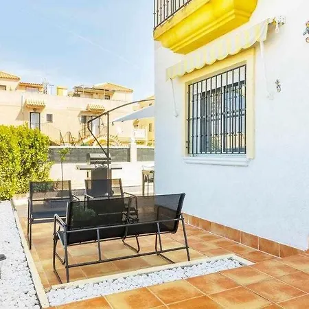 Apartment Pink Torrevista