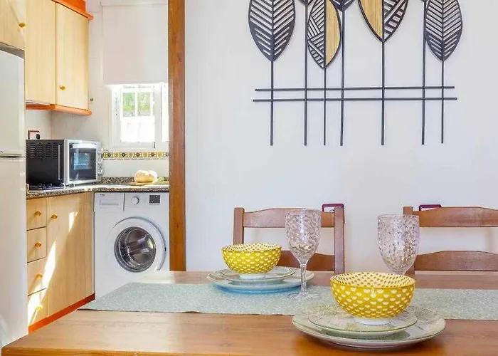 Groundfloor Pink Torrevista *