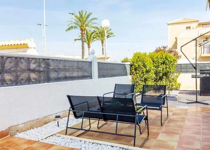 Groundfloor Pink Torrevista Lägenhet