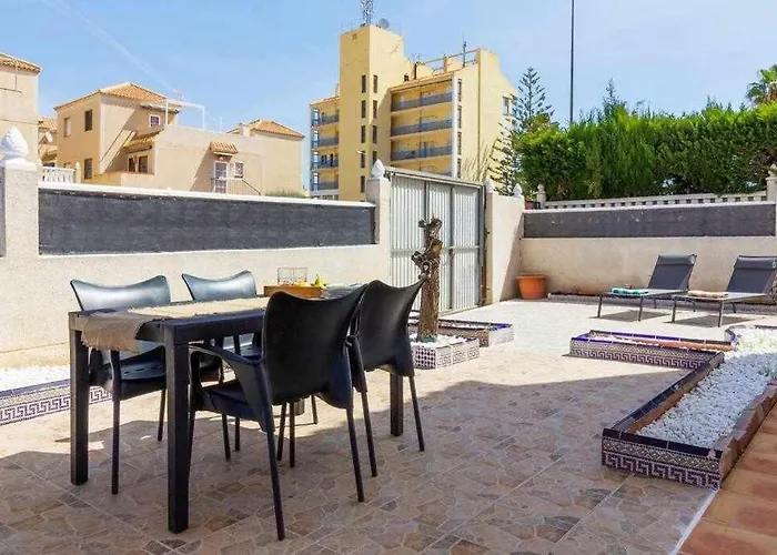 Groundfloor Pink Torrevista Lägenhet